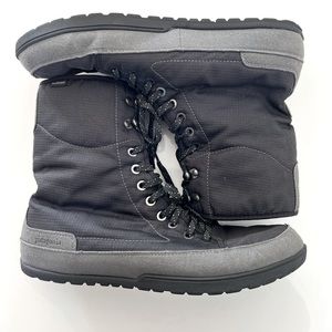 Mens Patagonia Black and Gray Waterproof Boots